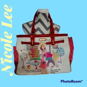 NICOLE LEE OVERNIGHTER, SHOPPING GIRL